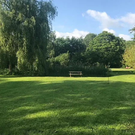 De Olde Veld Hoeve Bed & Breakfast *